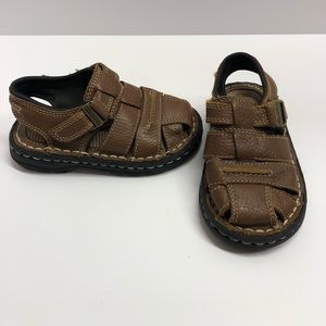 NEW Thom McAn Brown Leather Fisherman Sandals Shoes Toddler Boys Size 8 Wide